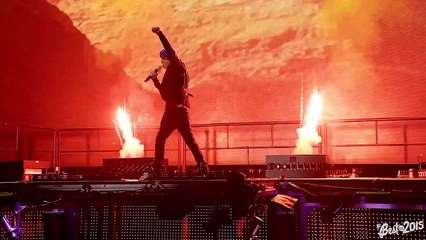 Adele vs. Justin Bieber- Best Comeback of 2015