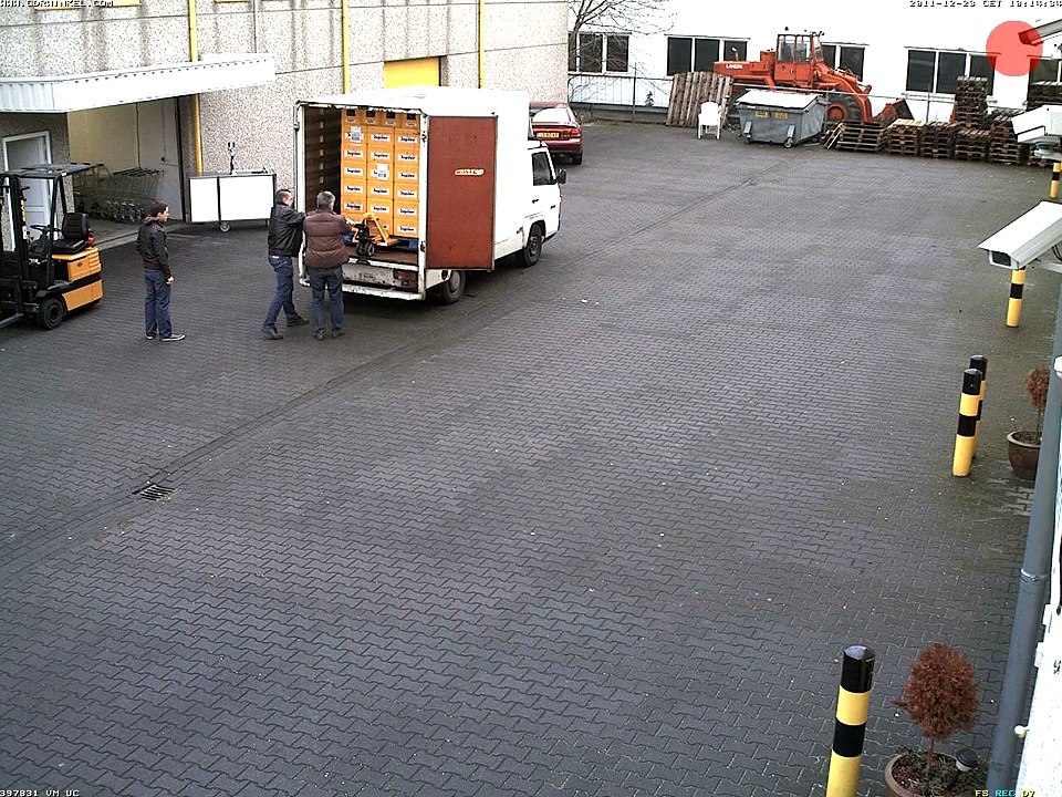 Buzz : Quand décharger un camion rempli de caisses de bière tourne au drame  !