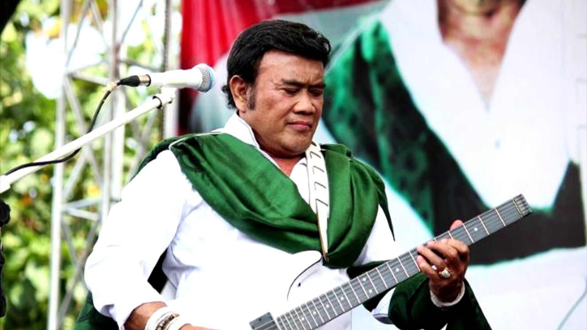 33 Gambar  Lucu Rhoma  Irama  Begadang Richi Wallpaper