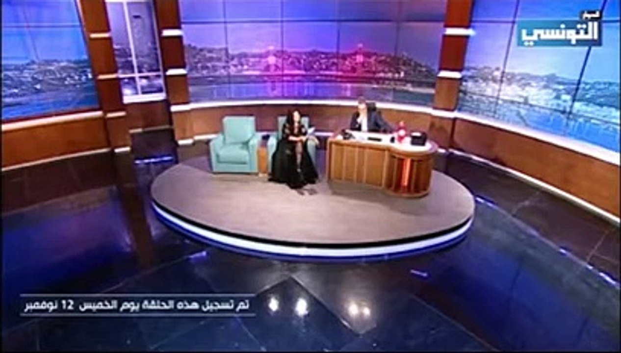 رسالة نجلاء للحصان لا خير فيها ولا خير وفي نوفل راس البصل إلي جابها