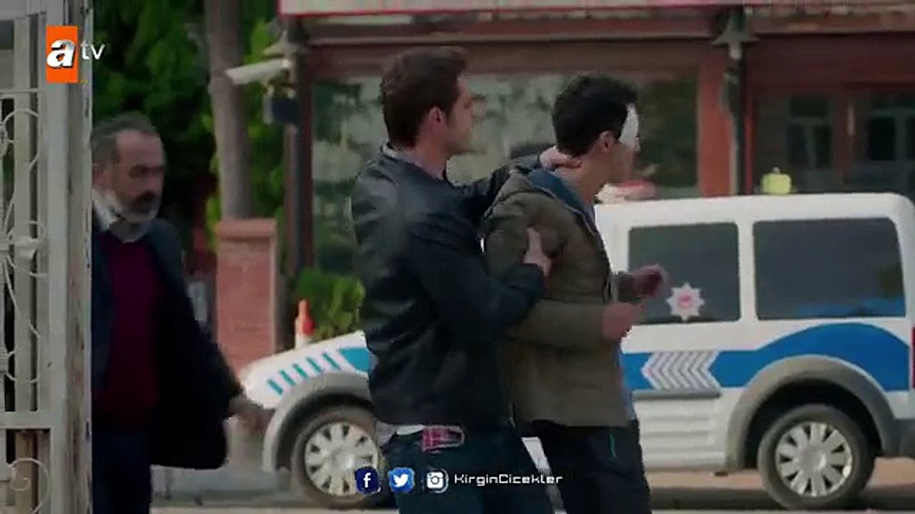 Kırgın Çiçekler 22.Bölüm - Kızlar Burak'ı paralıyor!