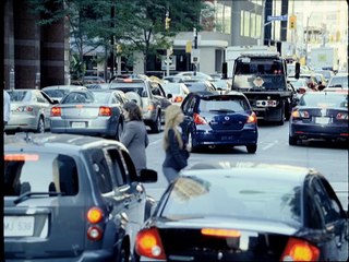 Nissan Versa Commercial - Bouncing Car