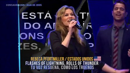 Revelation Song (Canção do Apocalipse) Ministros das Nações juntos na Guatemala[1]