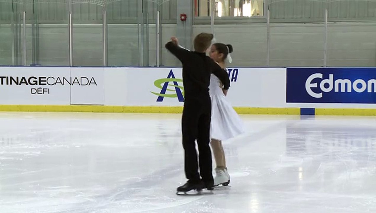 4 LE DONNE / SMAL Pre Nov Pattern Dance 2