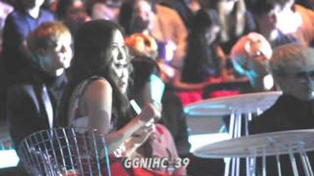 [Fancam] 151202 Girls Generation TTS Reaction to SHINee @ MAMA in Hong Kong