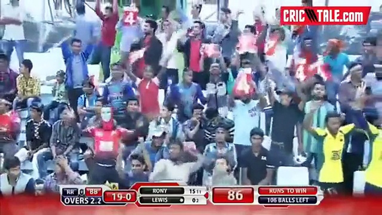 Wahab Riaz Attacking Over in BPL Match 2015 _ NPMAKSE