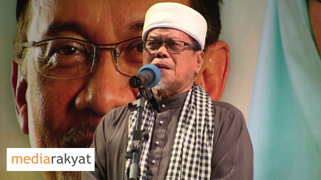 Ustaz Ahmad Awang: Majlis Perasmian Wisma Amanah Negara