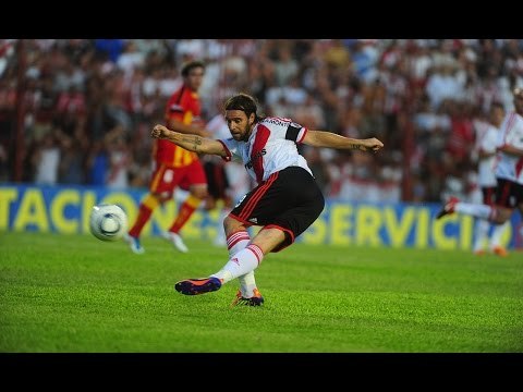 Oscar & Willian - Chelsea F.C - Amazing Duo -Best Football Skills Cristiano Ronaldo - The Gold Man - Skills,Passes and Goals -Skills,Passes and Goals Full HD