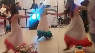 Dance Party for Brother's Wedding || English Style