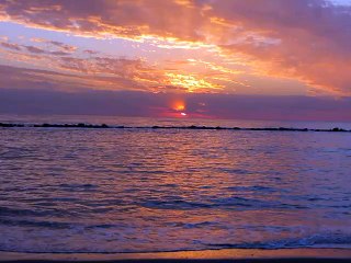 Tramonto di fine novembre a Marina di Massa