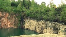 CRAZY CLIFF JUMPING