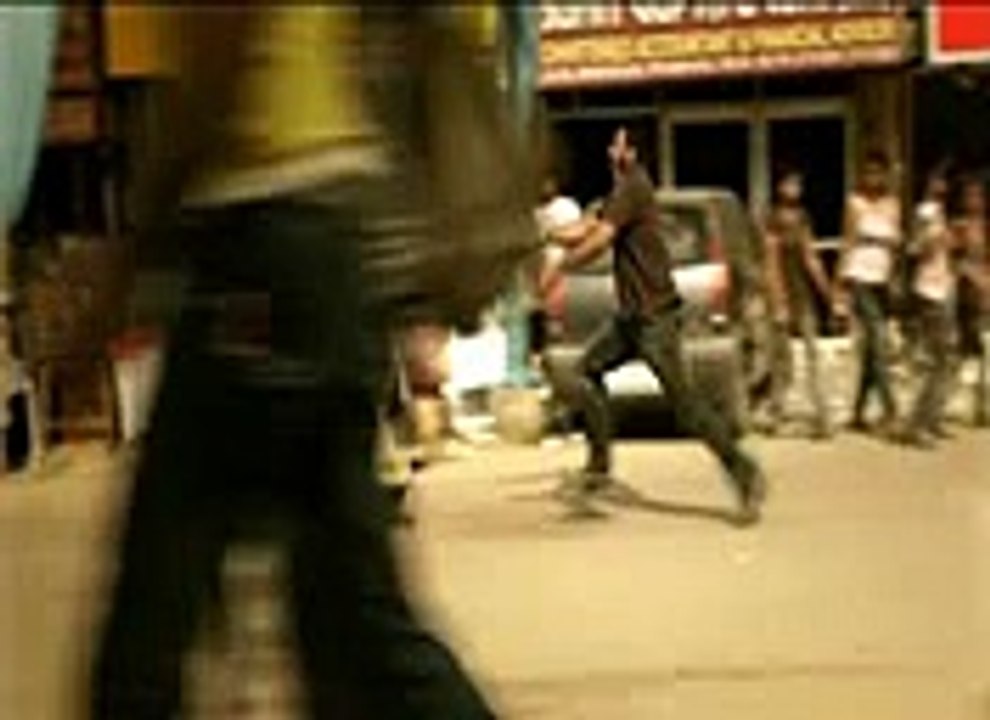 Bhaag D.K. Bose | Delhi Belly | Full Video song