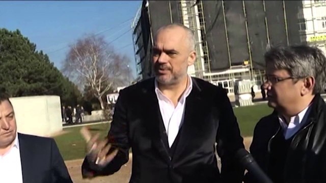 Report TV - Kukës, Rama inaguron magazinën e grumbullimit dhe përpunimit të bimëve mjekësore