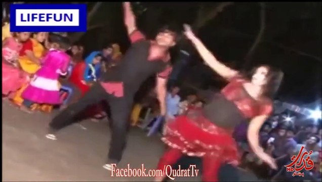 Indian Desi Night Mujra Wedding Girls Dance in private Awesome