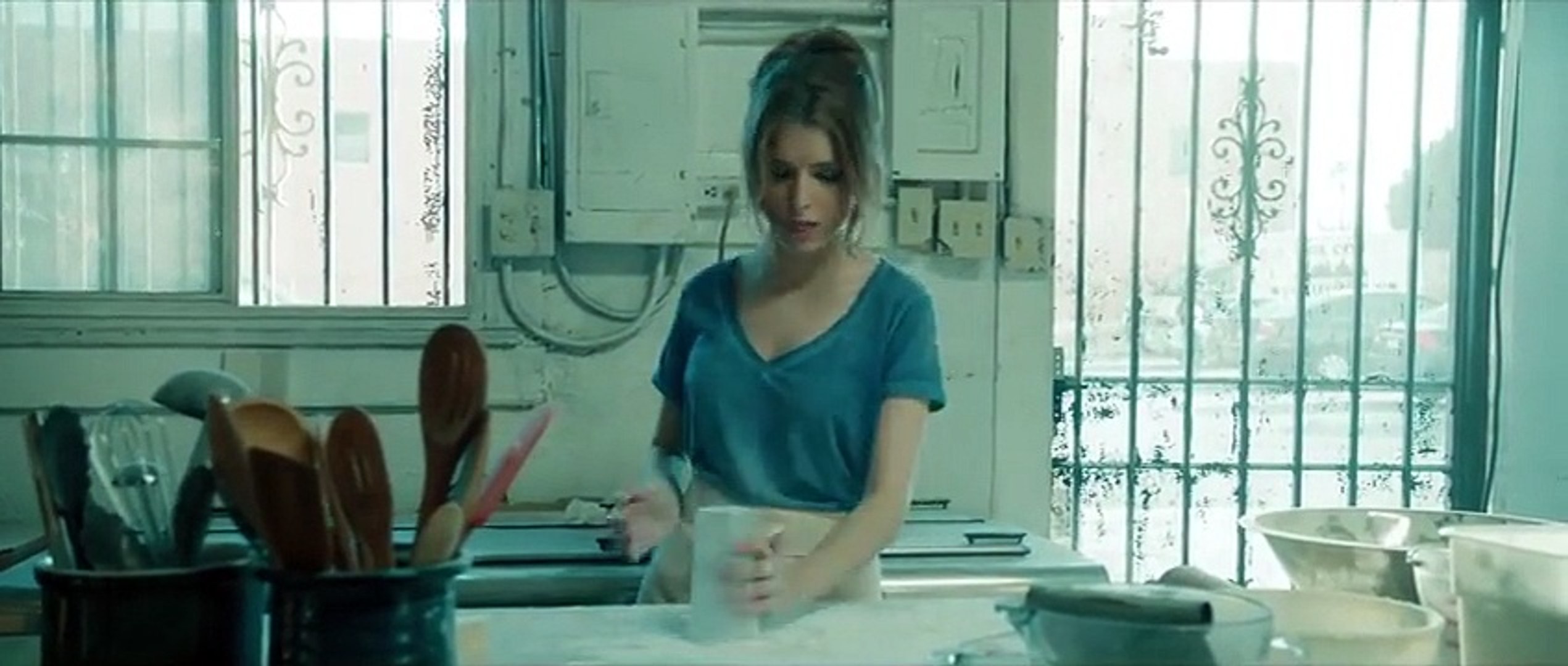 Anna Kendrick - Cups - Dailymotion Video