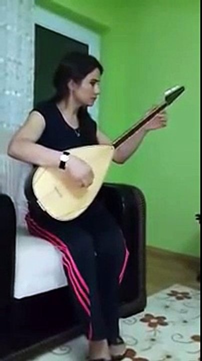 Aynur Bolat- Bir Ay Doğar