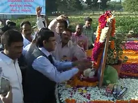 Gandhinagar Dr Babasaheb Ambedkar death anniversary floral tribute by Ramanlal Vora