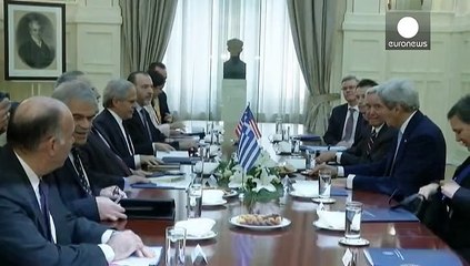 Kerry felicita reformas económicas da Grécia e destaca papel de conflito sírio na crise dos refugiados