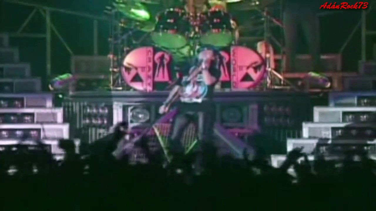 Scorpions - Bad Boys Running Wild (Live)