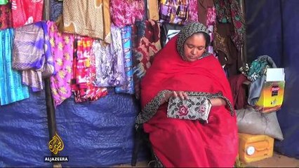 Thousands fear return to north Mali despite peace deal