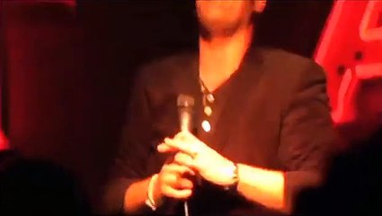 Franz Goovaerts sings Suspicious Minds at Stax 2011 video