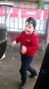 Пацан отжигает. Казахстан. СУПЕР ПОЗИТИВ)))))))