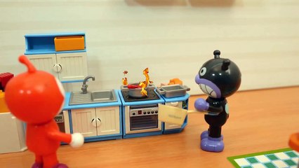 アンパンマンおもちゃアニメ ドキンちゃんのバレンタインデー！ねんどでペロペロチョコレートキャンディ 歌 テレビ