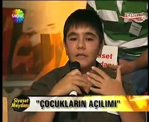 Çocuklar Siyaset Meydaninda Kürt Açilimini tartisiyo