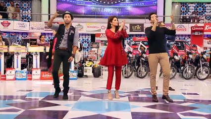 Mahira Khan Performs Shakan Wandan Live