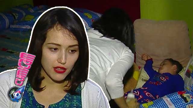 Foto Pasha-Angel Beredar, Adel Tetap Setia Urus Anak - Cumicam 07 Desember 2015