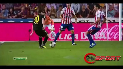 Lionel Messi vs Cristiano Ronaldo ● Top 10 Skills HD 2015
