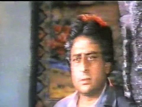 QATIL KI TALAASH - Duniya main hum tum - Mehnaz, Ghulam Abbas, Mehdi Hasan & Noor Jehan