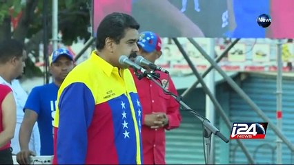 Venezuela's legislature up for grabs as opposition builds momentum