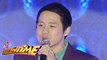 It's Showtime Singing Mo 'To: Richard Poon sings 'Santa Claus Is Coming To Town'