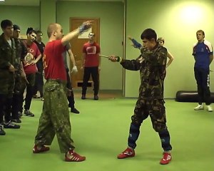 Спарринговая работа в ножевом бою фильм 1 часть 4