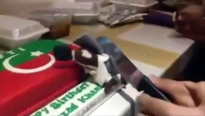 داعش نے عمران خان کو بھی نہ چھوڑا