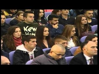 Rënia e komunizmit. Nishani: Demokracia ende sfidë për shoqërinë