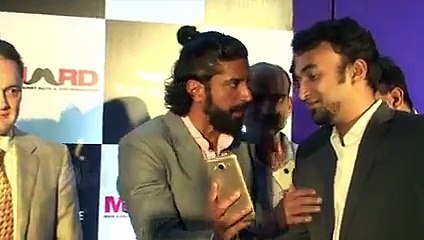 Farhan Akhtar Has No Reply on Aamir Khan's Intolerance Controversy