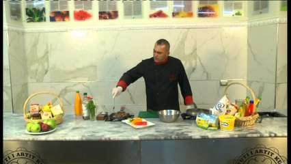 Receta e Ditës "Fileto viçi me krem patate" 7 dhjetor 2015 -Ora News - Të parët për lajmin e fundit