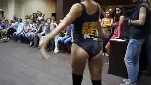 Elena Ninja Bonchicnhe (Fraules) vogue judge showcase in da FDS camp