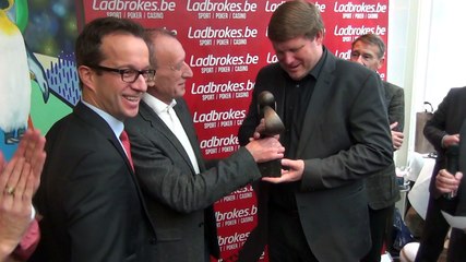 Hein Vanhaezebrouck: 'Je suis un personnage complètement foot"