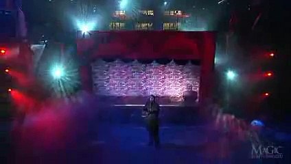 HOW TO MAKE FOUR BEAUTIFUL WOMEN DISAPPEAR!