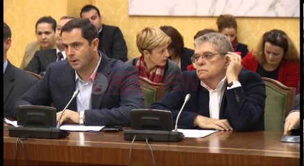 Jaka: Kujdes më kontributet e profesioneve të lira, Crowford: Rritja e pragut sjell abuzime