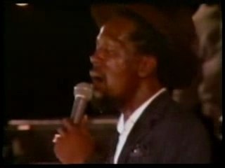 Gregory Isaacs - Soon Forward-