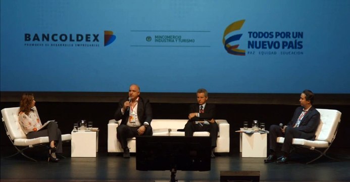 Christian Daes, Presidente de Tecnoglass, participó en Foro Bancoldex 2015