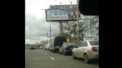 Донецк. АЗС. Очередь.