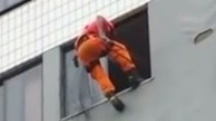 Hero Firefighter Saves Suicidal Woman