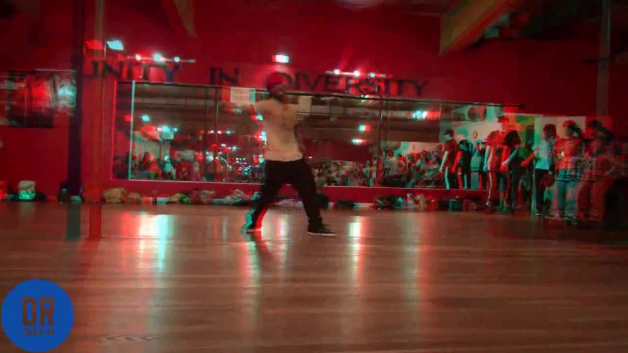 3D Hot Dance On Beyonce song