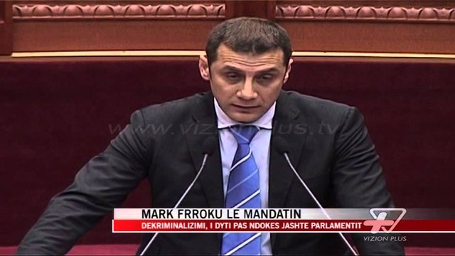 Mark Frroku dorëzon mandatin - News, Lajme - Vizion Plus