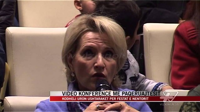 Kodheli uron ushtarakët për festat e nëntorit - News, Lajme - Vizion Plus